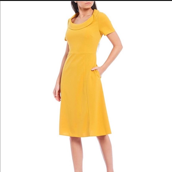 Donna Morgan Womens Size 6 Mel Yellow Scoop Neck Fit & Flare Midi Dress NWT - Picture 2 of 7